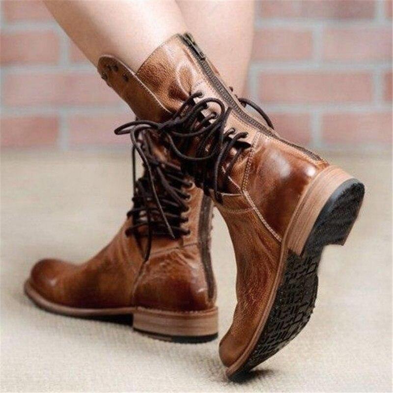 Botas con Cordones