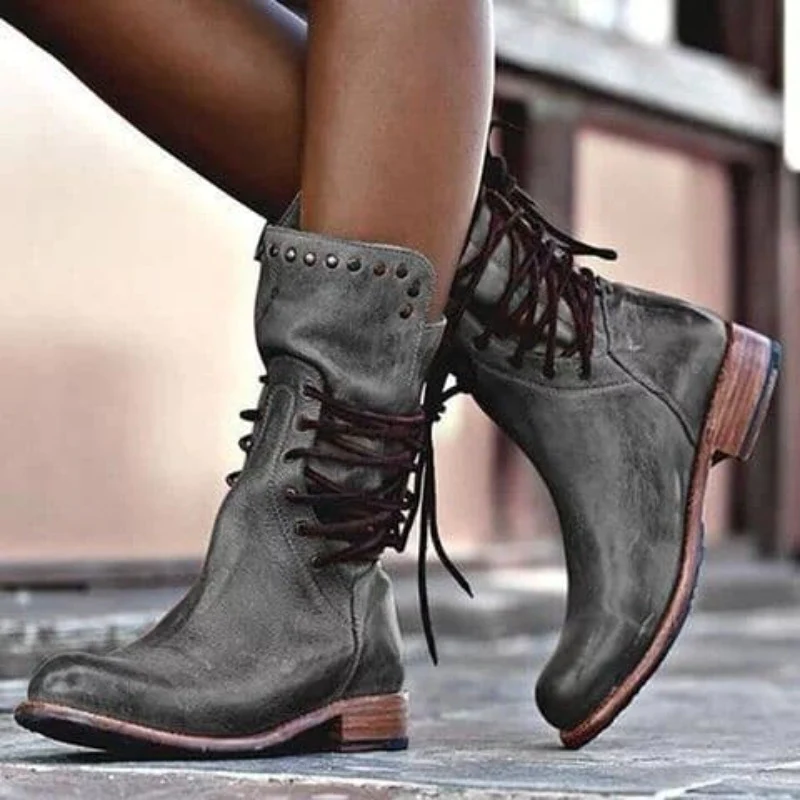 Botas con Cordones
