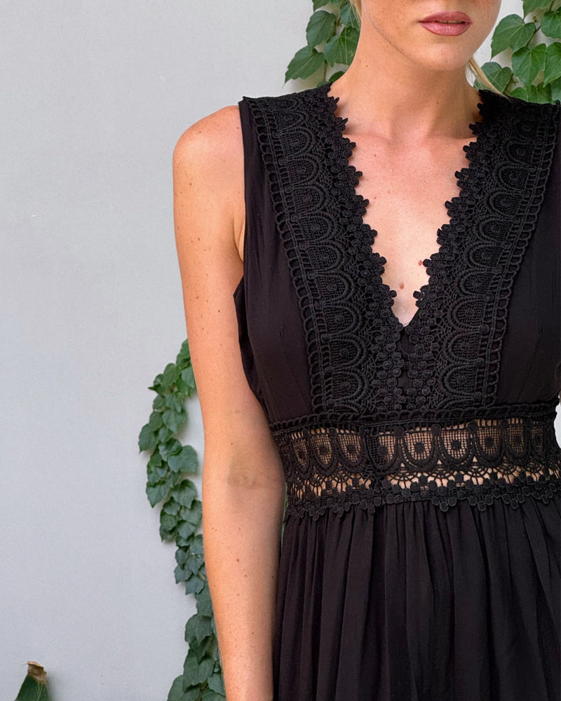 Clarisa - Vestido Con Cuello En V