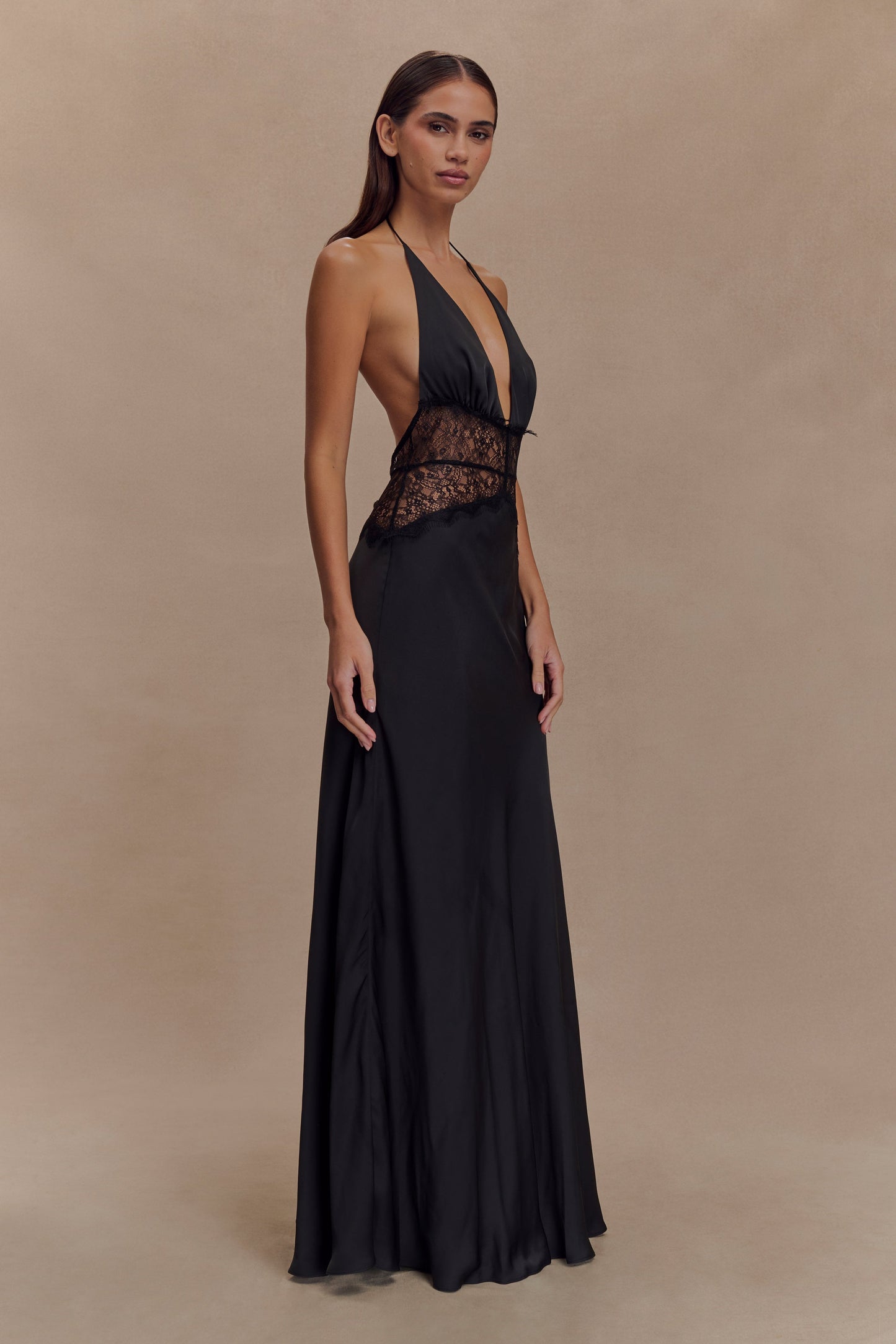 Cassandra | Vestidos de encaje y satén