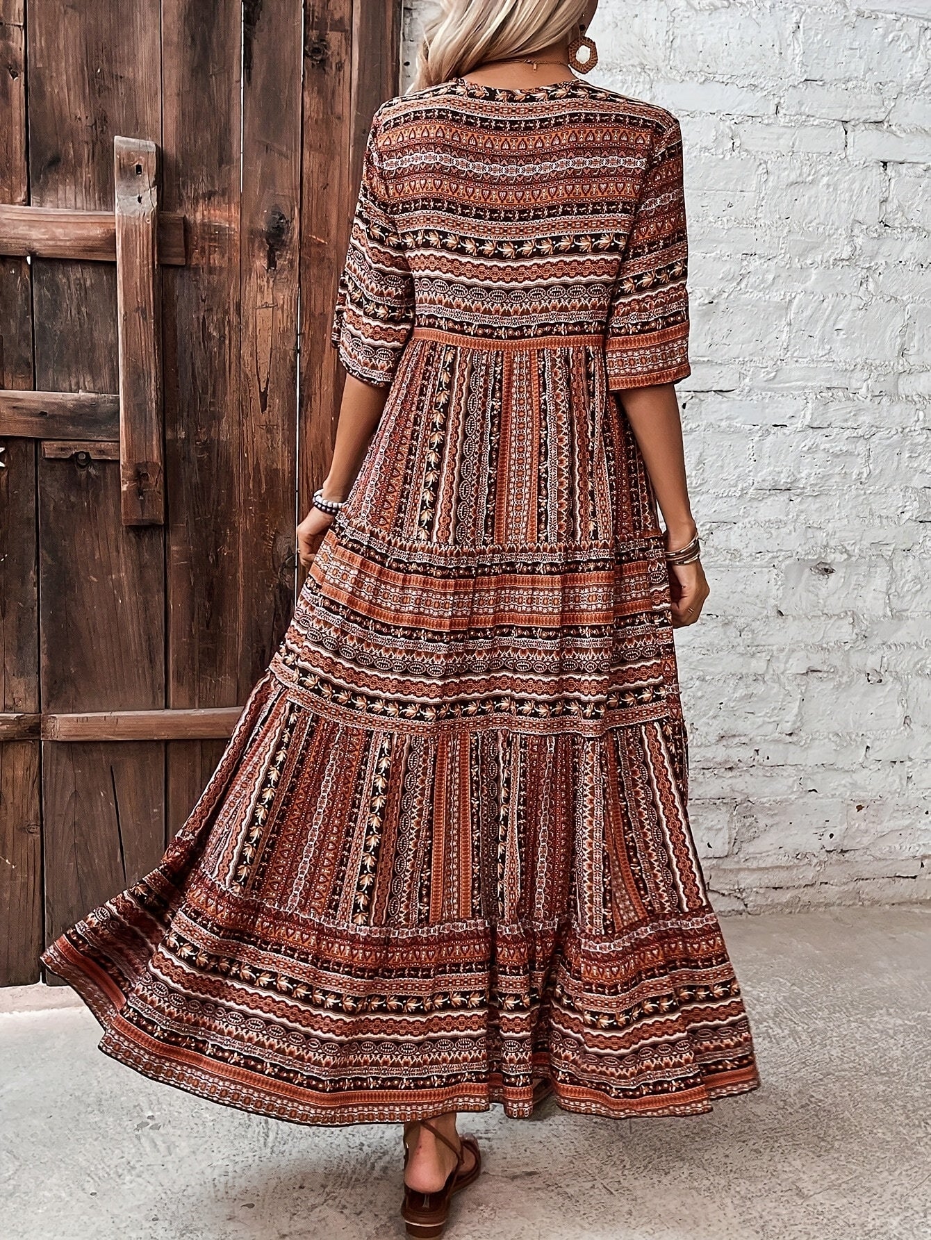 Luna | Vestido Midi de Cuello en V