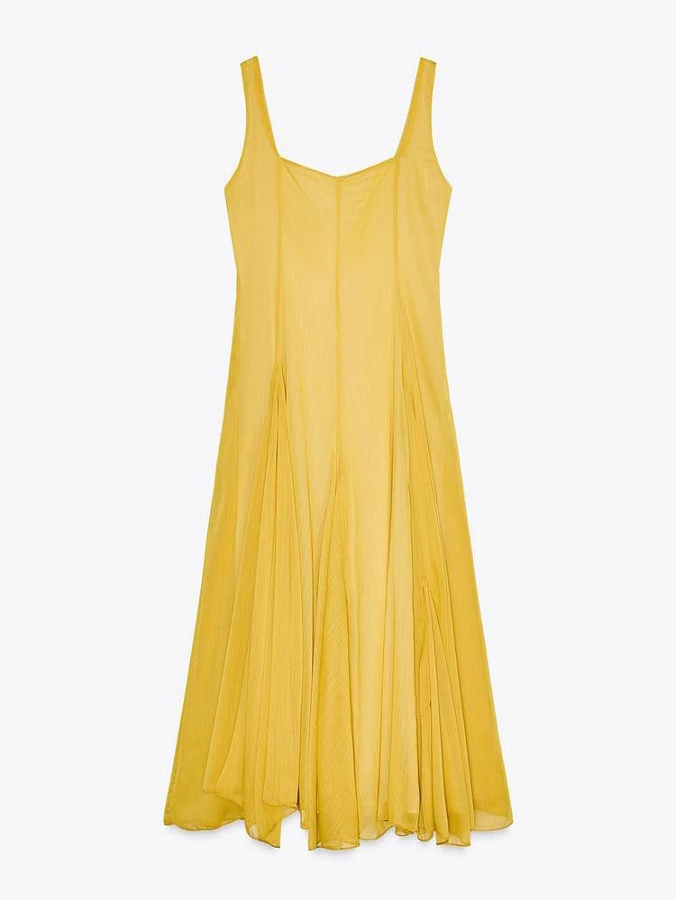 Vestido largo elegante con escote cuadrado y tirantes ideal para días informales