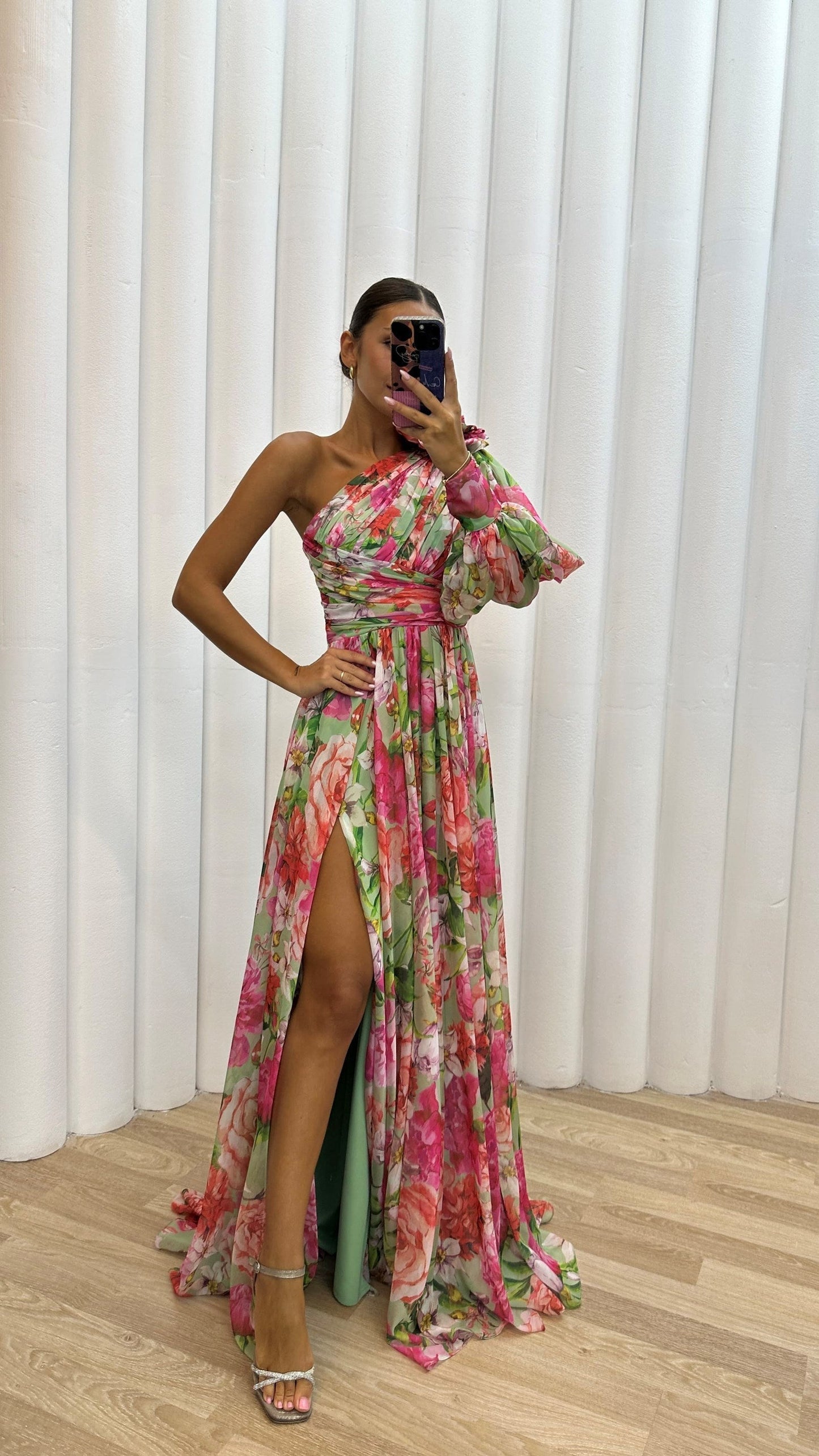 Audrey | Impresionante vestido fluido