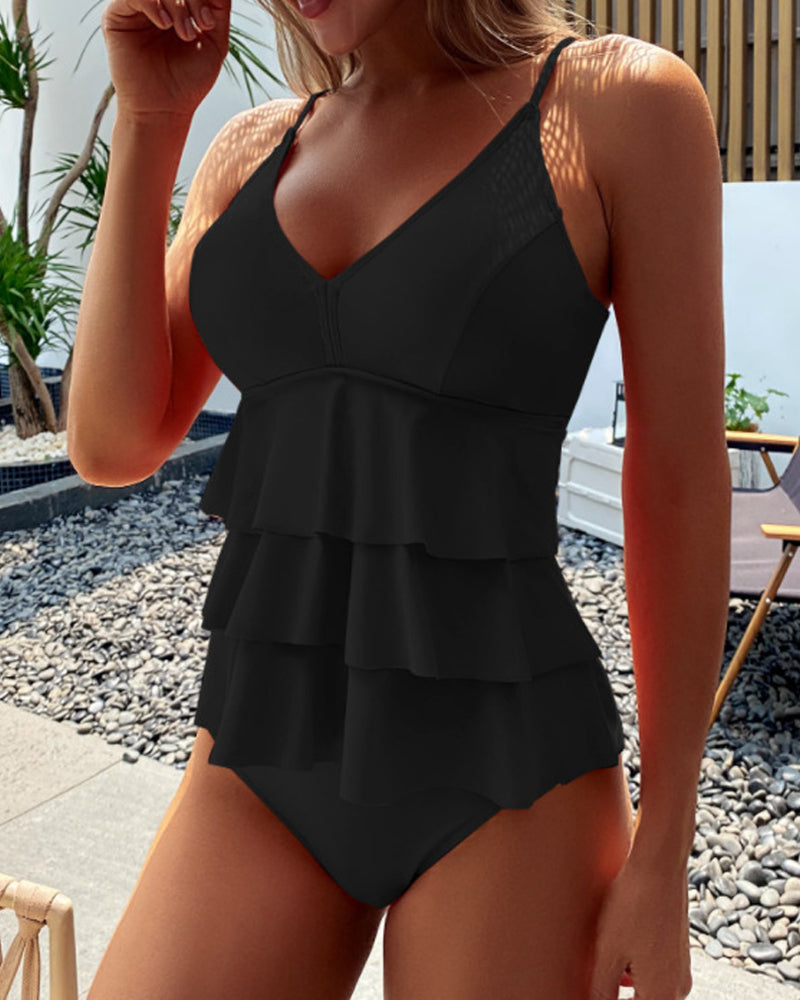 Sarah | Traje de baño sencillo con volantes decorativos