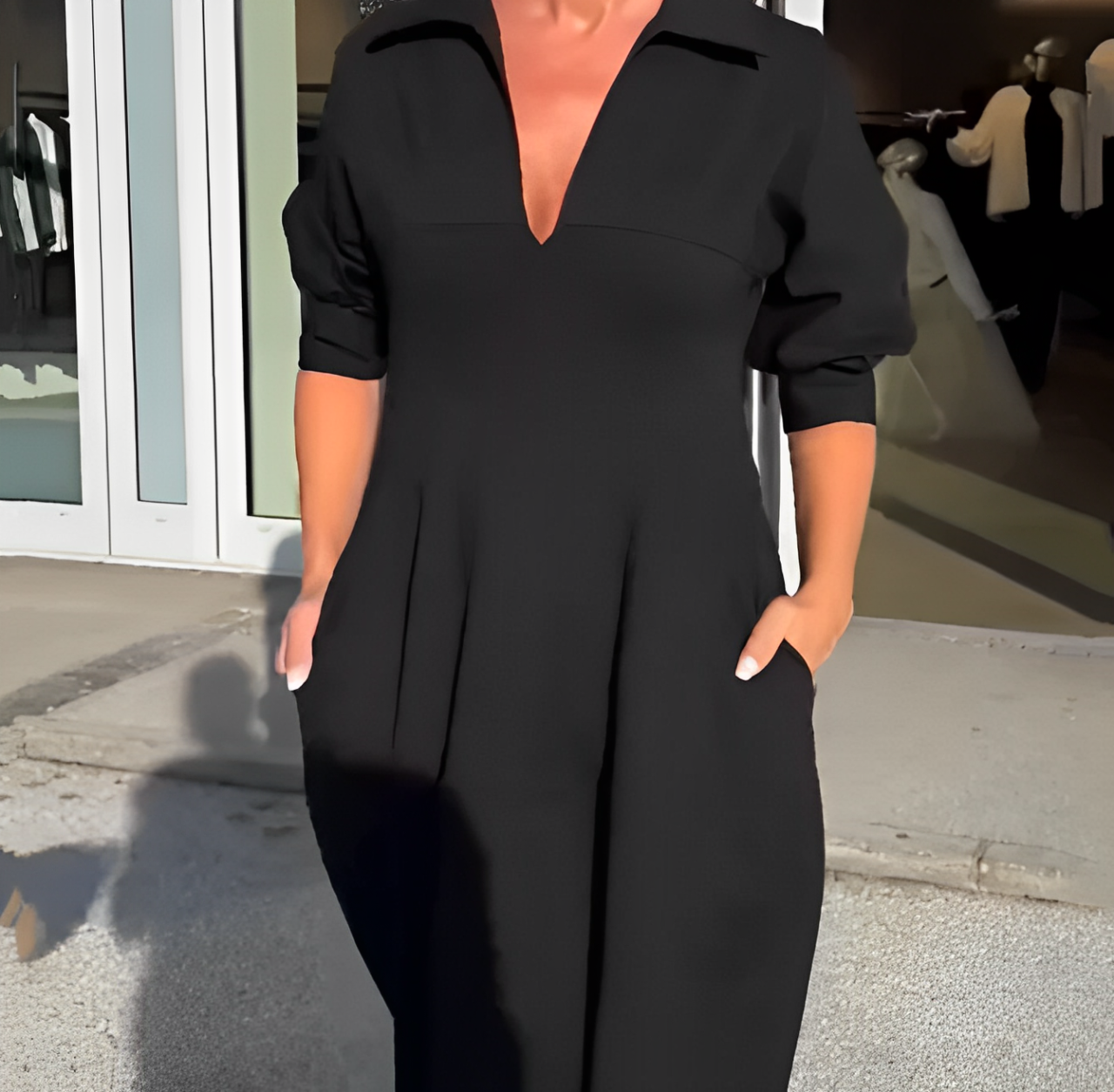 VESTIDO MIDI ELEGANTE - CINTURA MARCADA Y ESCOTE PROFUNDO