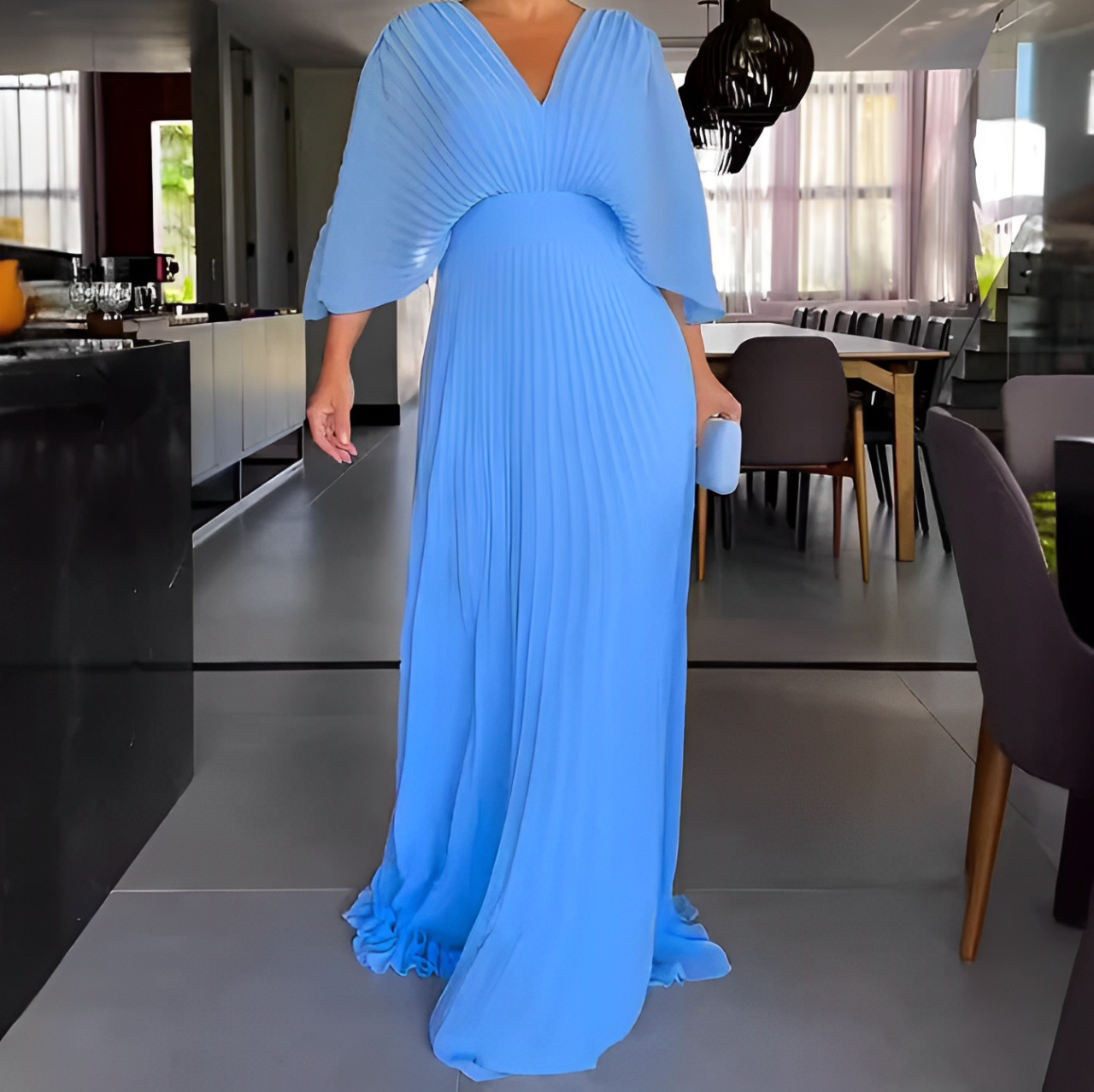VESTIDO PLISADO - MANGAS MURCIÉLAGO Y CINTURA CEÑIDA
