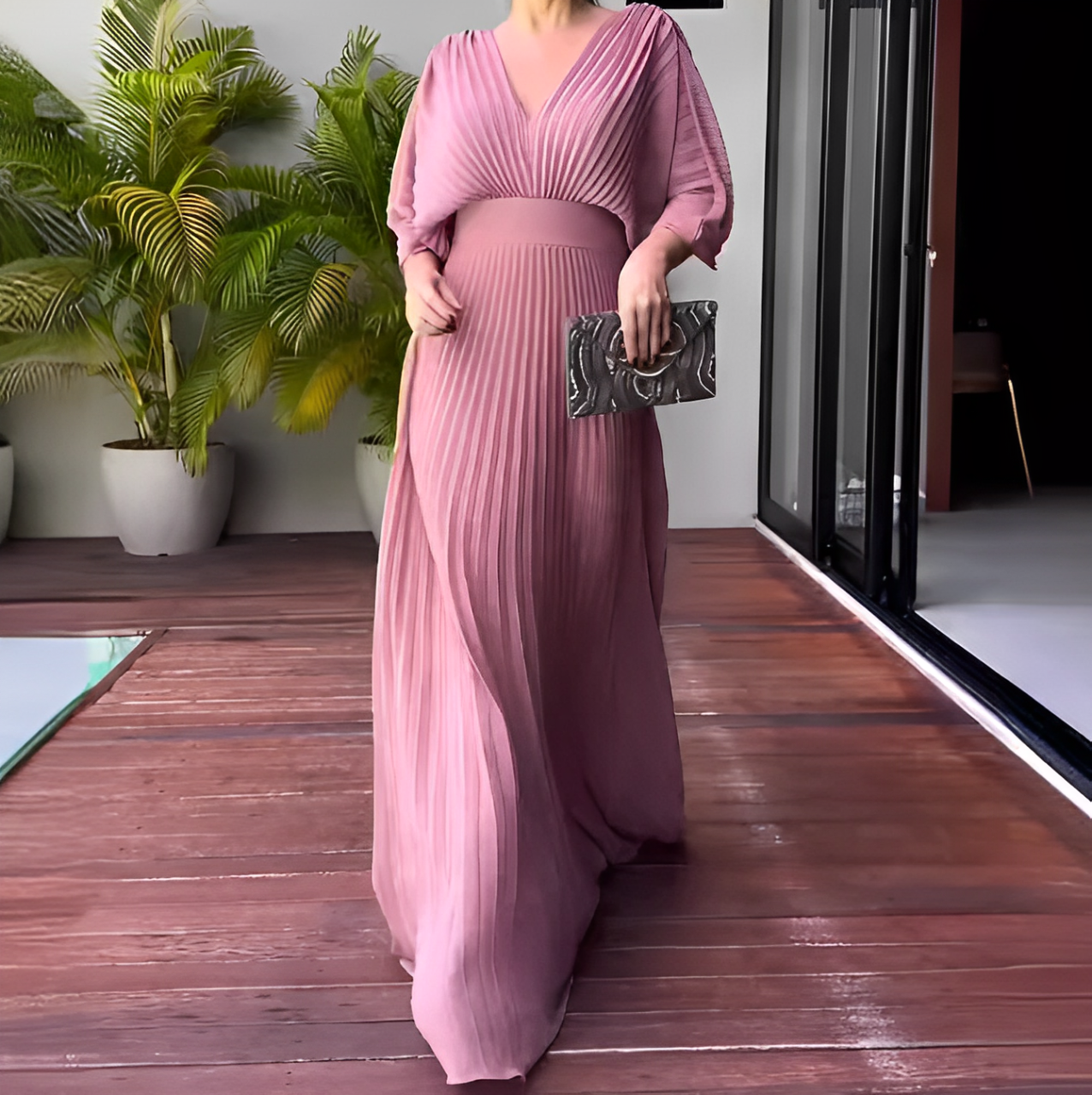 VESTIDO PLISADO - MANGAS MURCIÉLAGO Y CINTURA CEÑIDA