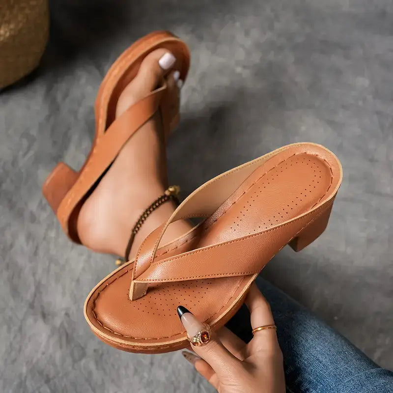 Aurelia | Sandalias ultra cómodas con tacón grueso