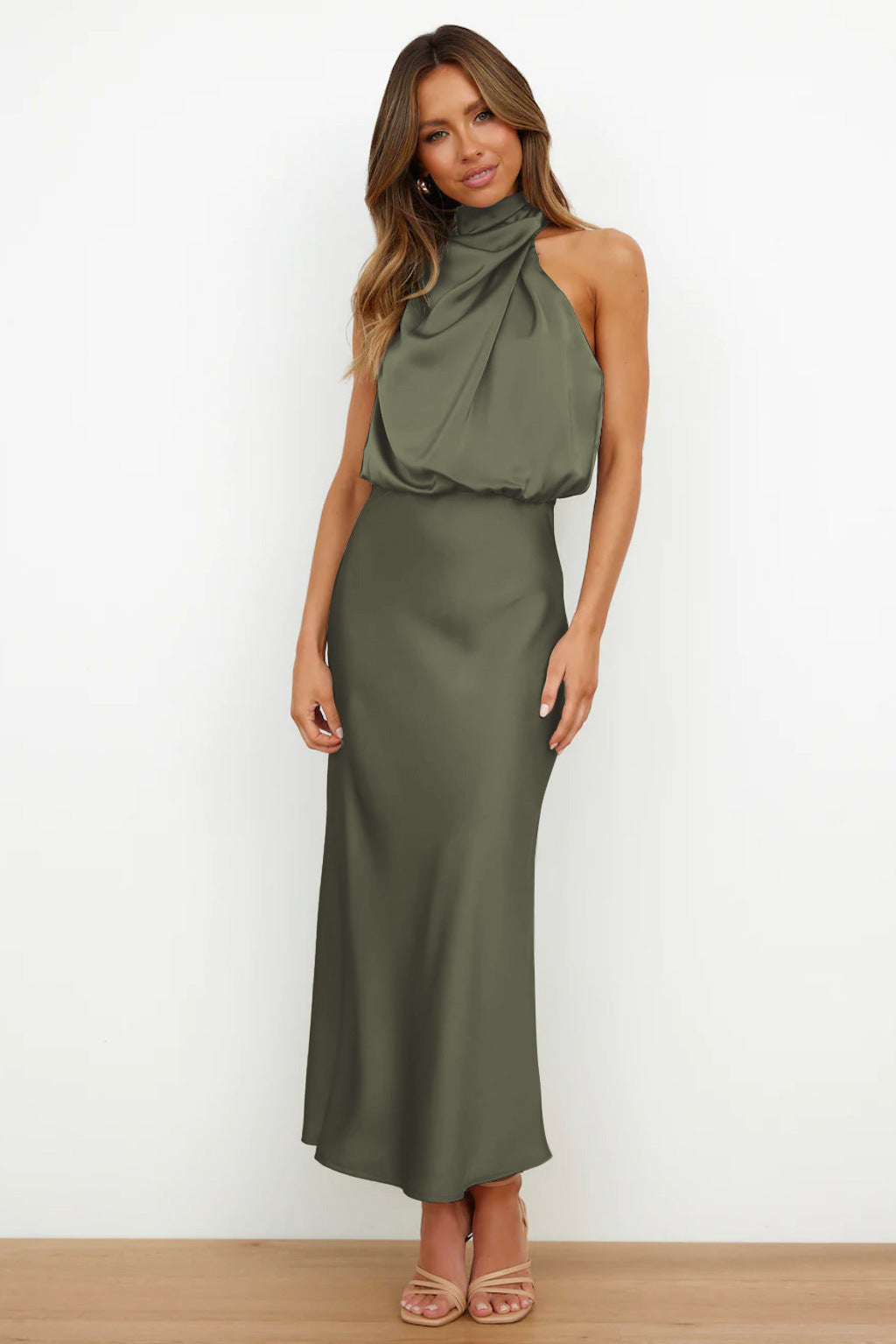 Vestido Leticia – Satén Largo y Sofisticado