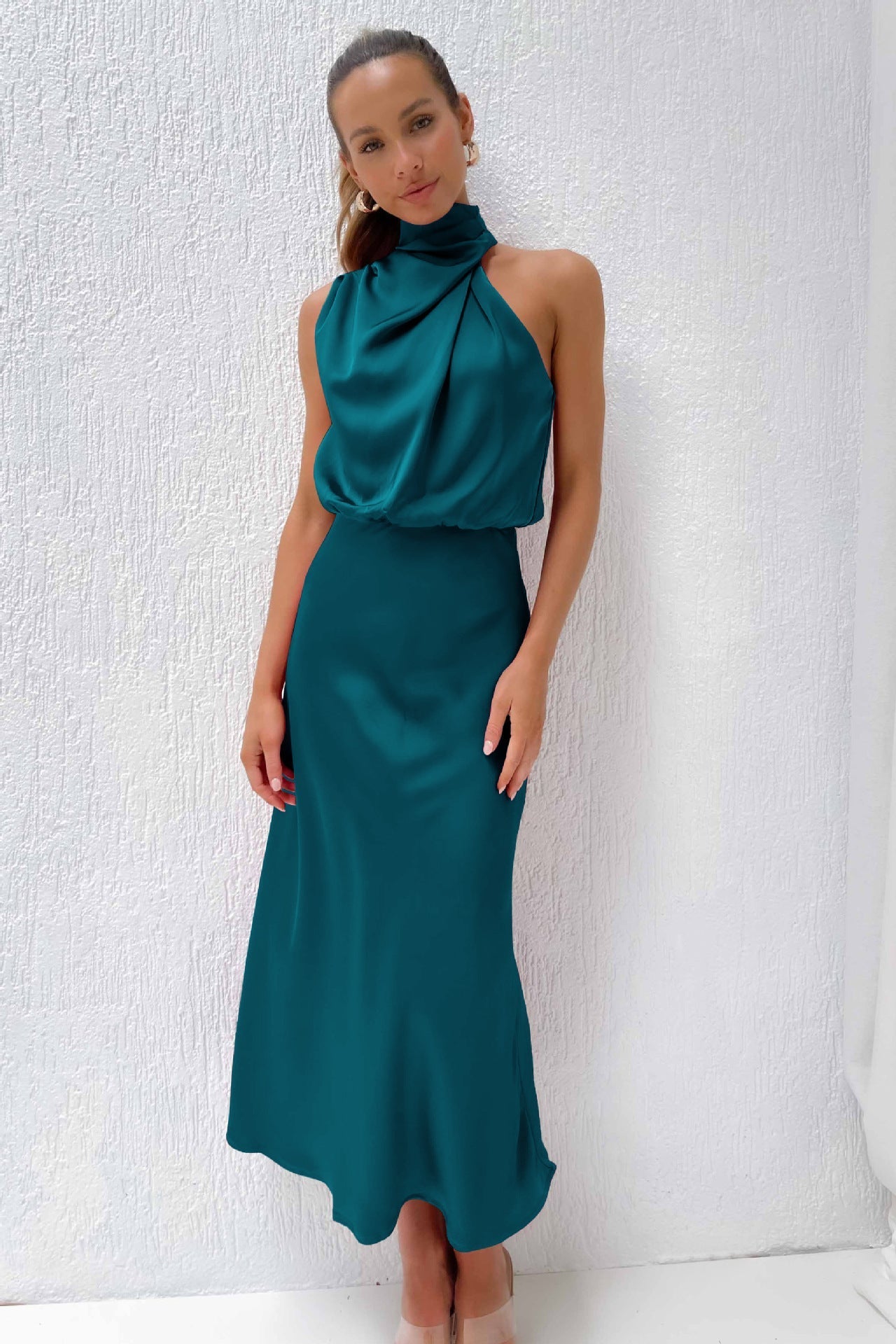 Vestido Leticia – Satén Largo y Sofisticado