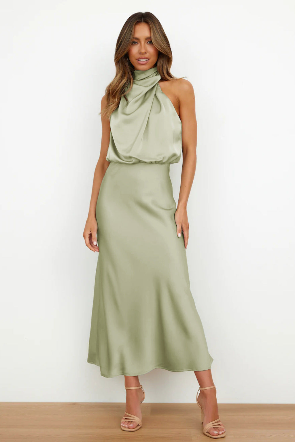 Vestido Leticia – Satén Largo y Sofisticado
