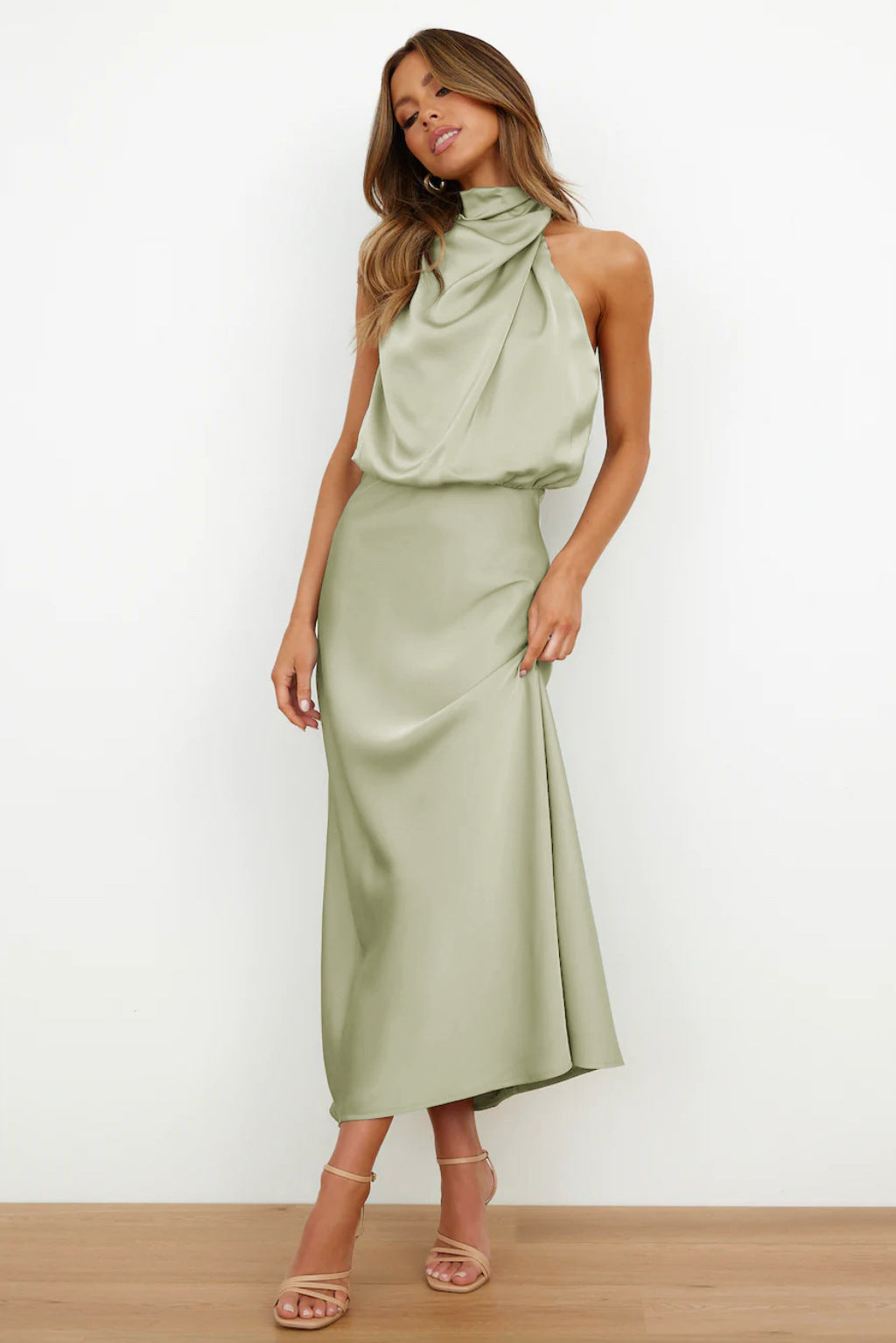 Vestido Leticia – Satén Largo y Sofisticado