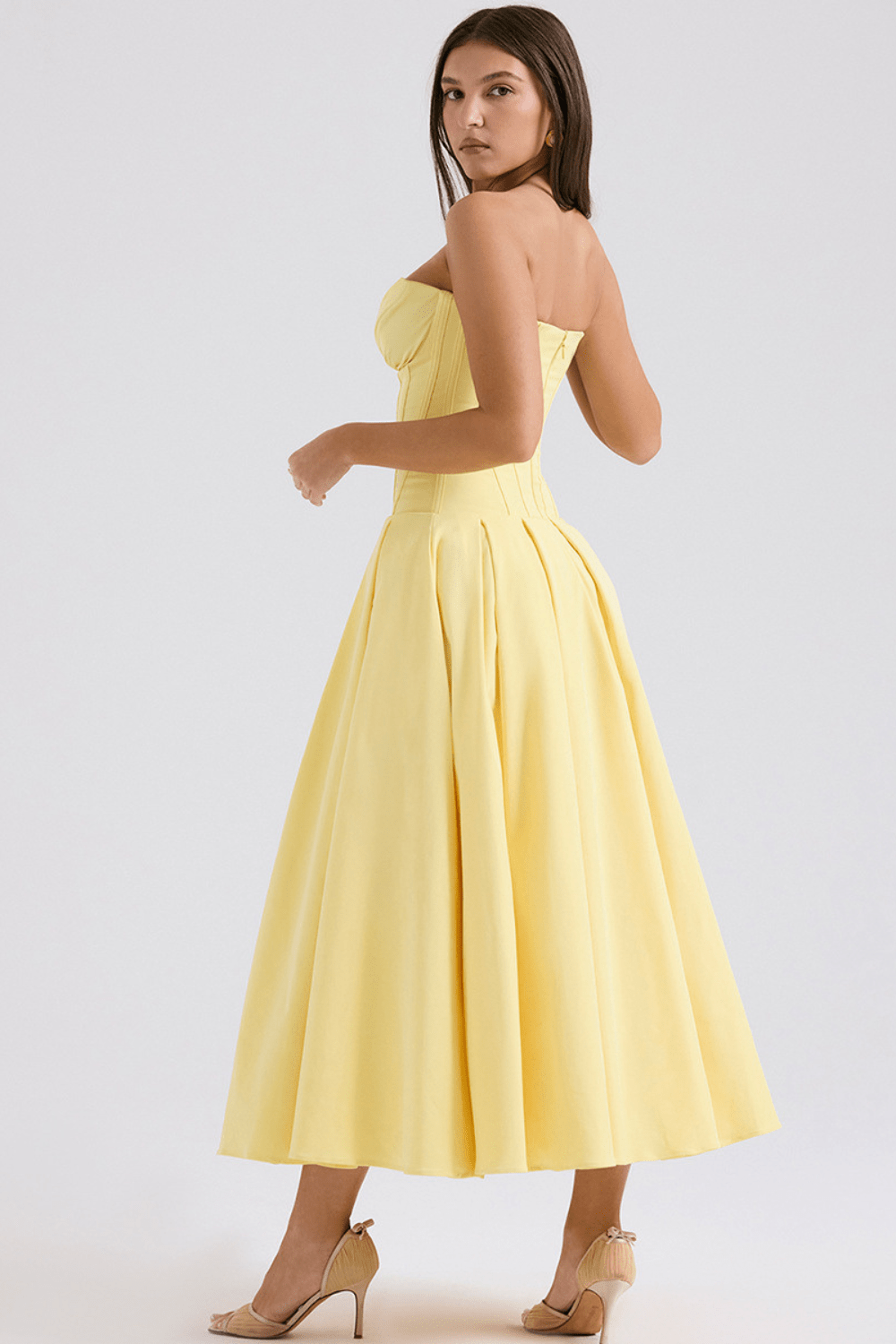 DORTHE | Vestido midi sin tirantes