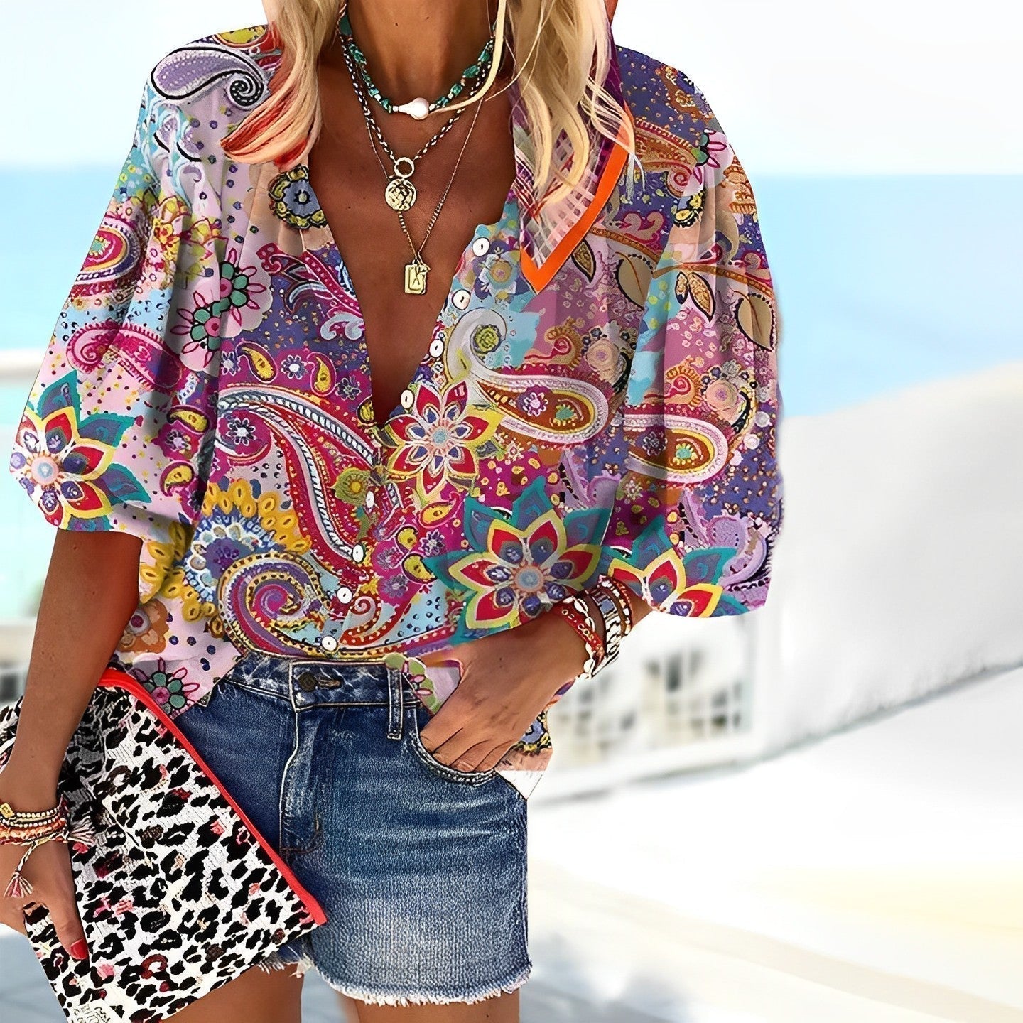Kendra - Elegante blusa femenina con encantador estampado de mandala