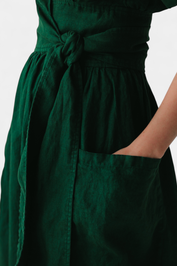 Cressida Vestido de Lino con Escote en V y Cintura Ajustable