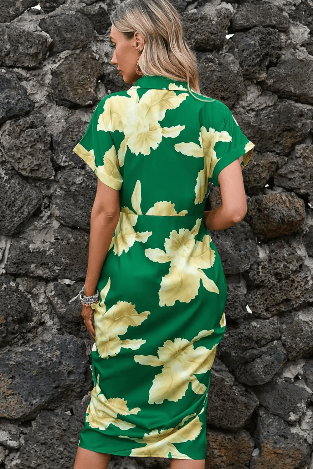 NORIELLE | Encantador vestido maxi con lazo divertido