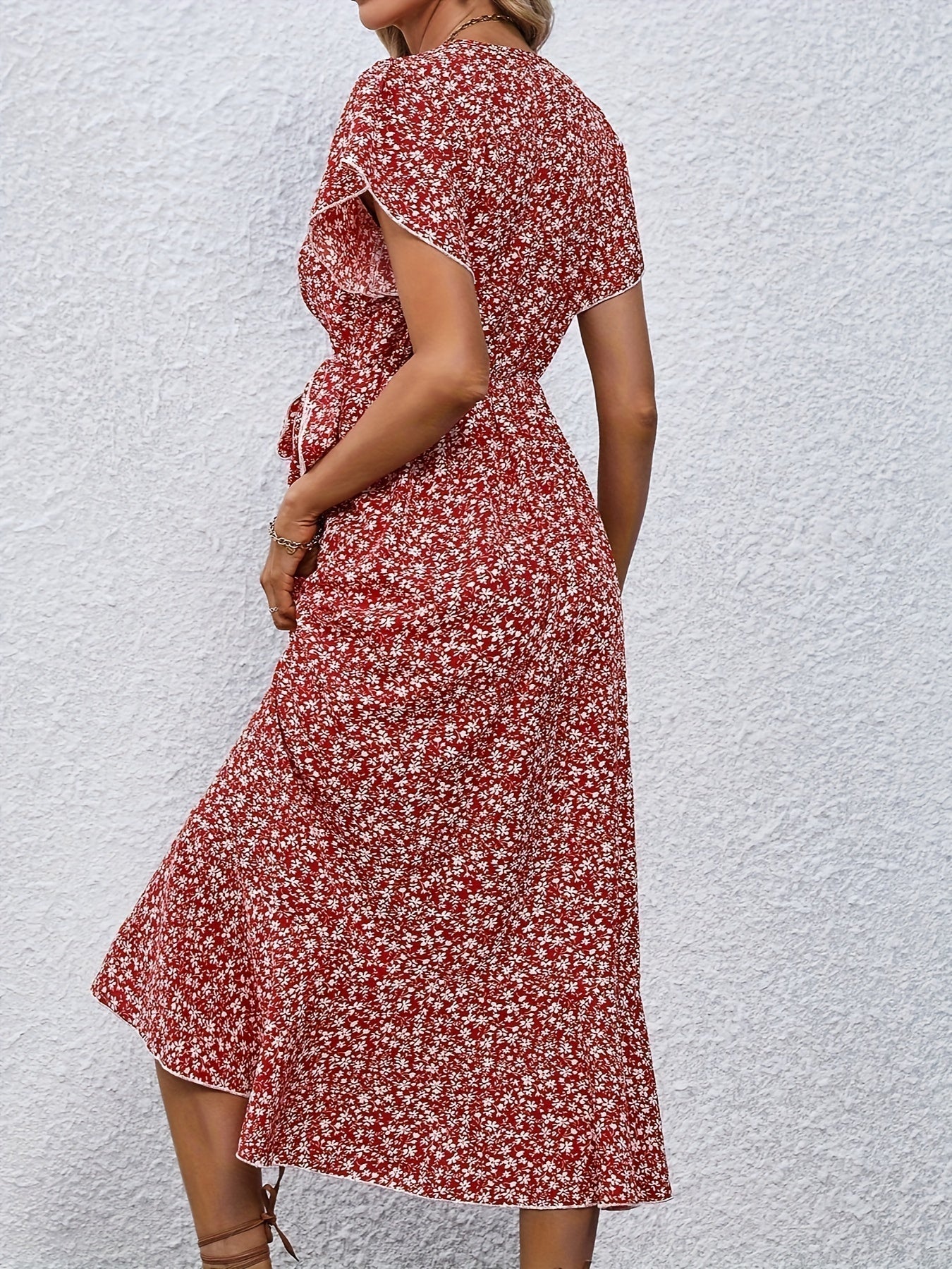 Iris - Vestido Corto Con Encaje Floral