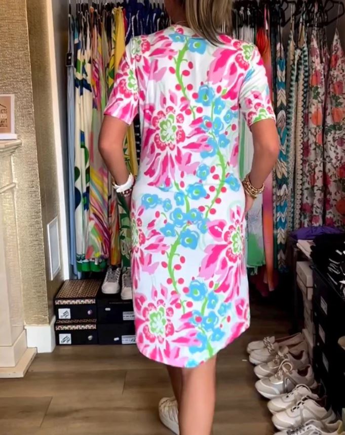 Vestido de manga corta con estampado floral y escote en pico