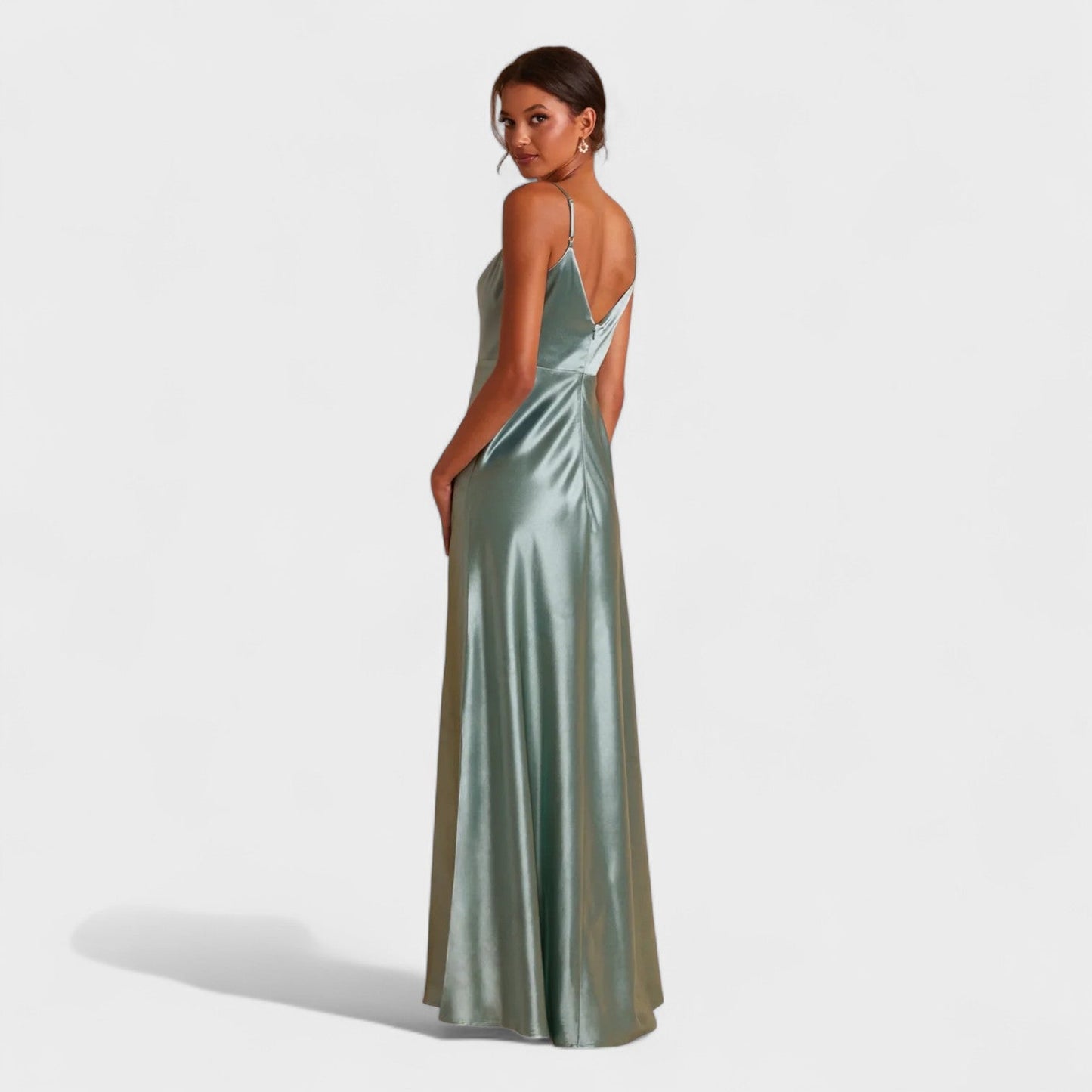 Lucía – Vestido Largo con Abertura