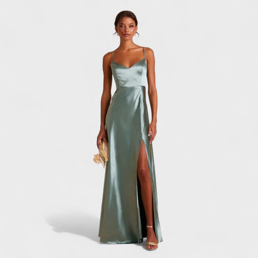 Lucía – Vestido Largo con Abertura