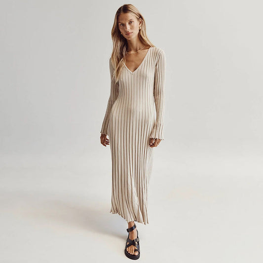 ABIGAIL - Elegante maxivestido de punto para un look deslumbrante