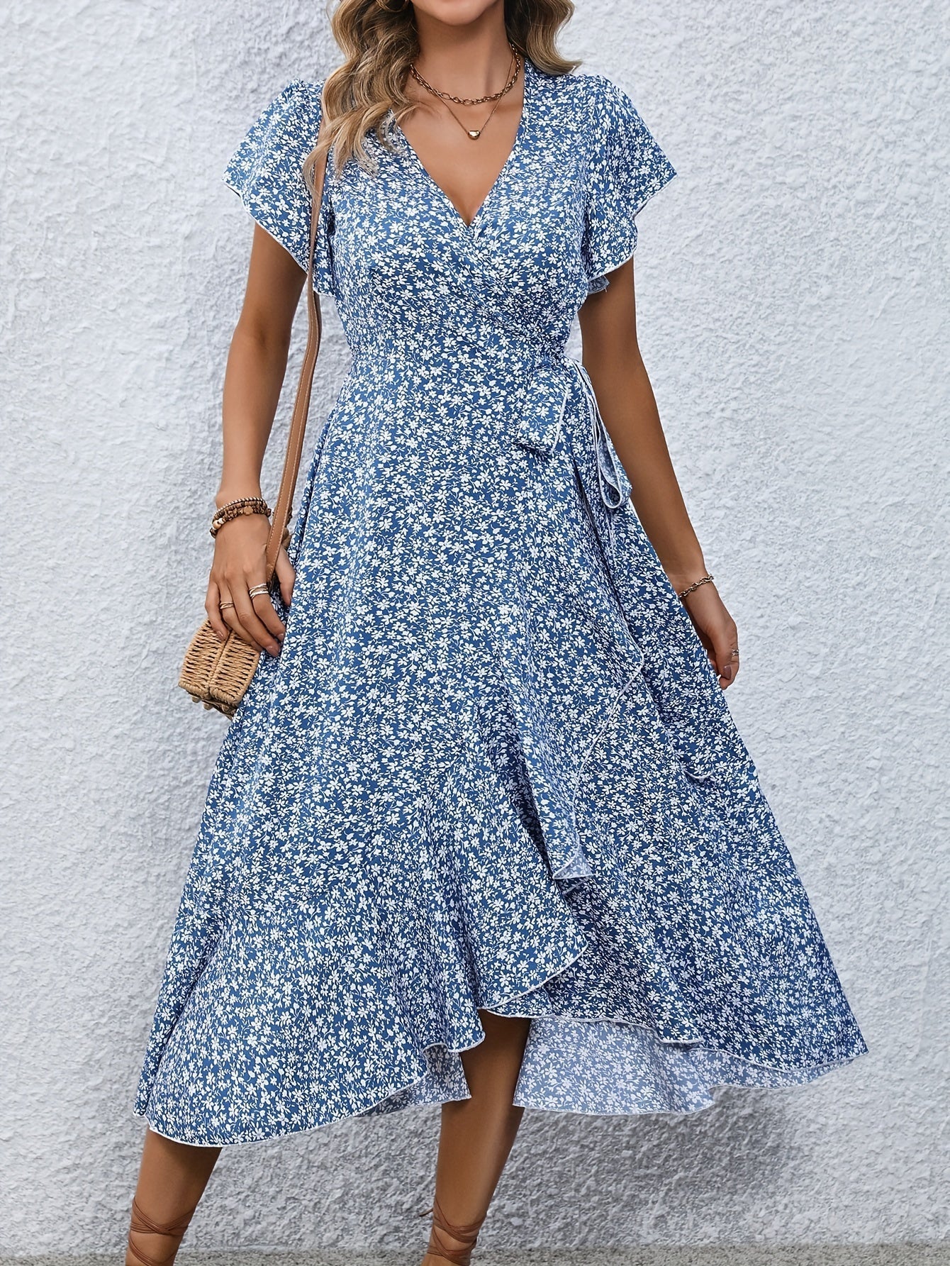 Iris - Vestido Corto Con Encaje Floral