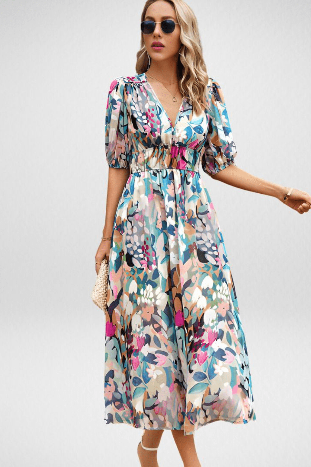 ELENA | Vestido encantador con escote en V